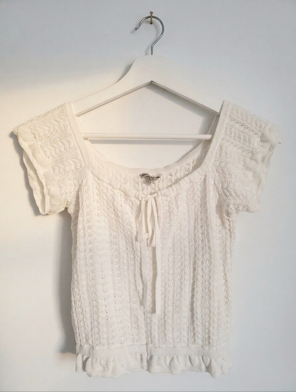 GUESS Cream Crochet Tie-Front Short Sleeve Top